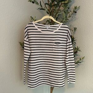 🌟 $10 or Less + BOGO on Sale Items! 🌟 Old Navy Women’s Striped Tee